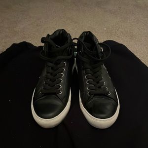 Versace shoes size 7.5